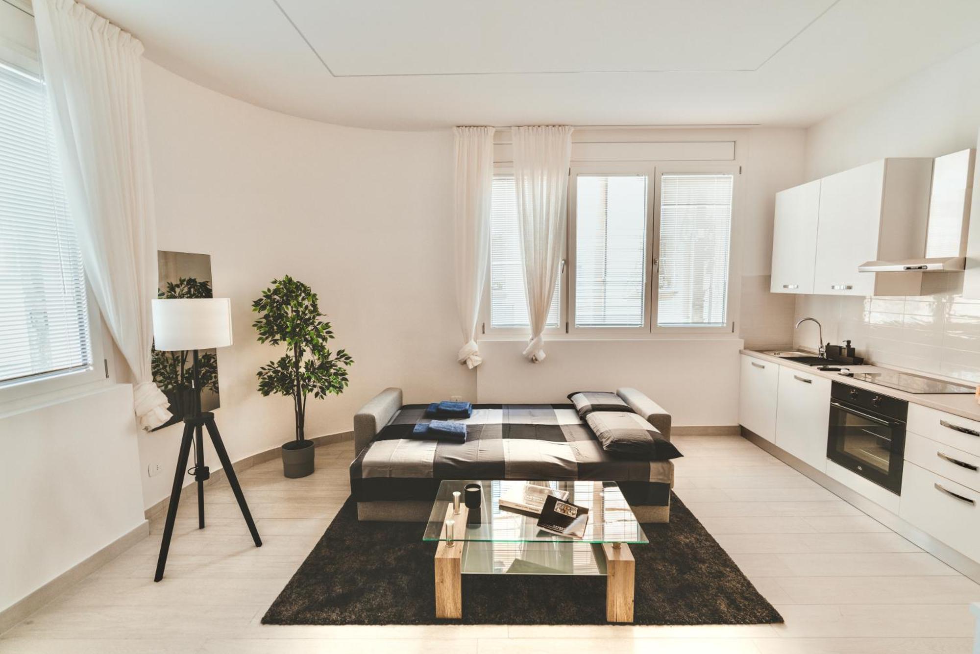 Exclusive Luxury Home With Private Parking ราเวนนา ภายนอก รูปภาพ